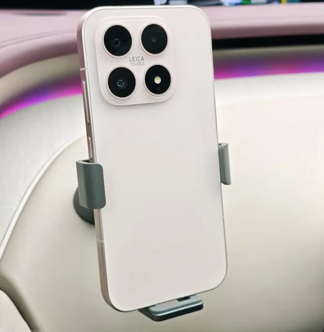 小米17 Max再次被确认:取消副屏和加大电池,两亿像素也没跑了